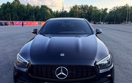Mercedes-Benz E-Класс, 2021 год, 5 100 000 рублей, 2 фотография