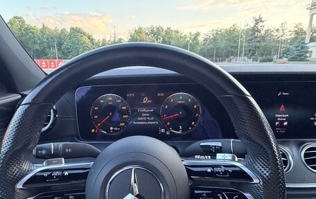 Mercedes-Benz E-Класс, 2021 год, 5 100 000 рублей, 9 фотография