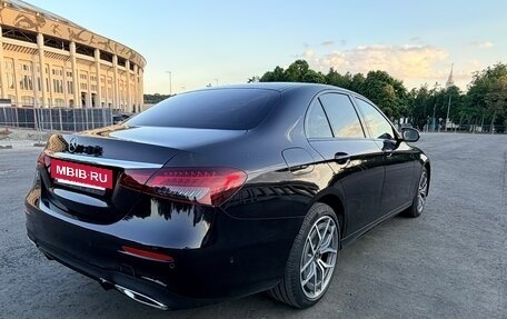 Mercedes-Benz E-Класс, 2021 год, 5 100 000 рублей, 5 фотография