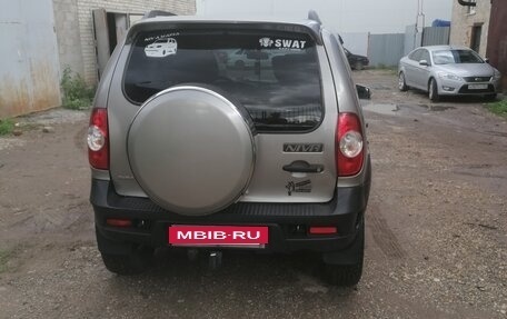 Chevrolet Niva I рестайлинг, 2019 год, 810 000 рублей, 4 фотография
