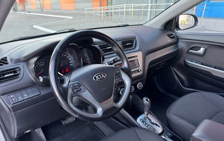 KIA Rio III рестайлинг, 2016 год, 1 060 000 рублей, 17 фотография