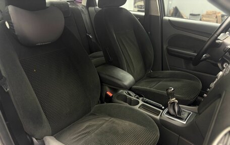 Ford Focus II рестайлинг, 2005 год, 499 000 рублей, 17 фотография