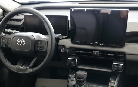Toyota RAV4, 2026 год, 5 750 000 рублей, 21 фотография