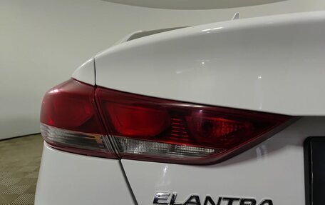 Hyundai Elantra VI рестайлинг, 2018 год, 1 490 000 рублей, 11 фотография