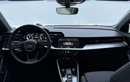 Audi A3, 2023 год, 1 900 000 рублей, 9 фотография