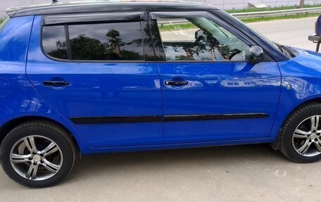 Skoda Fabia II, 2010 год, 335 000 рублей, 3 фотография
