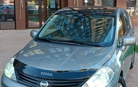 Nissan Tiida, 2010 год, 875 000 рублей, 3 фотография