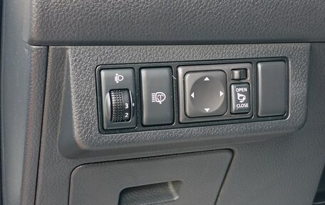 Nissan Tiida, 2010 год, 875 000 рублей, 26 фотография