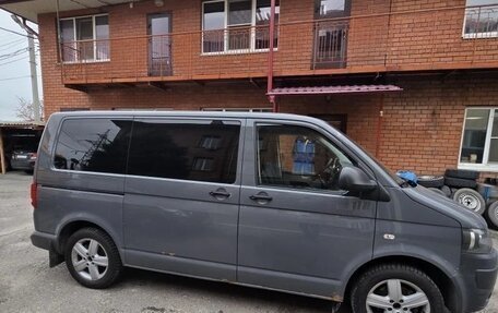 Volkswagen Caravelle T5, 2012 год, 1 500 000 рублей, 9 фотография