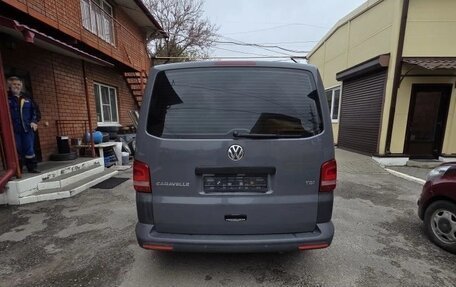 Volkswagen Caravelle T5, 2012 год, 1 500 000 рублей, 10 фотография