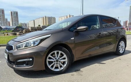 KIA cee'd III, 2018 год, 1 400 000 рублей, 2 фотография