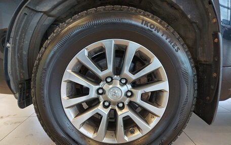 Toyota Land Cruiser Prado 150 рестайлинг 2, 2018 год, 4 119 000 рублей, 6 фотография
