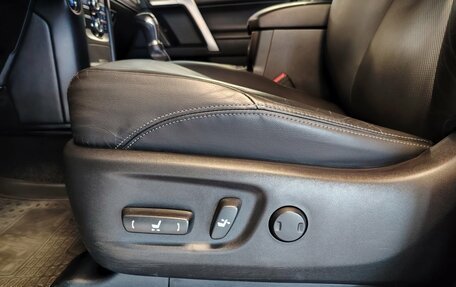 Toyota Land Cruiser Prado 150 рестайлинг 2, 2018 год, 4 119 000 рублей, 15 фотография