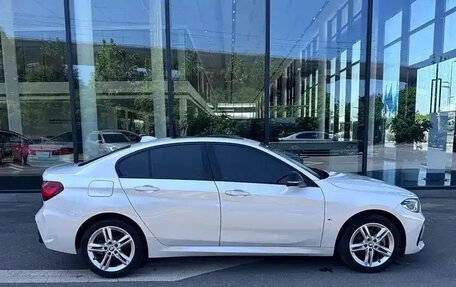 BMW 1 серия, 2023 год, 1 790 000 рублей, 4 фотография