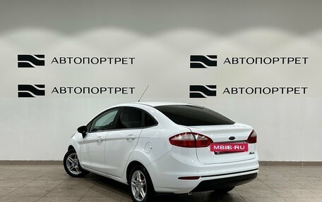 Ford Fiesta, 2015 год, 699 000 рублей, 5 фотография