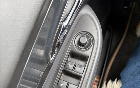 Opel Mokka I, 2014 год, 1 100 000 рублей, 28 фотография