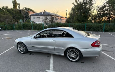 Mercedes-Benz CLK-Класс, 2002 год, 450 000 рублей, 5 фотография