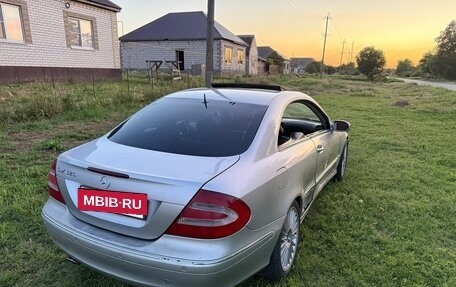 Mercedes-Benz CLK-Класс, 2002 год, 450 000 рублей, 4 фотография