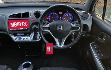 Honda Stream II, 2014 год, 1 400 000 рублей, 10 фотография
