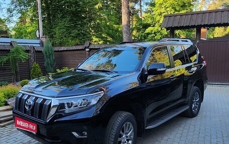 Toyota Land Cruiser Prado 150 рестайлинг 2, 2019 год, 3 148 000 рублей, 1 фотография