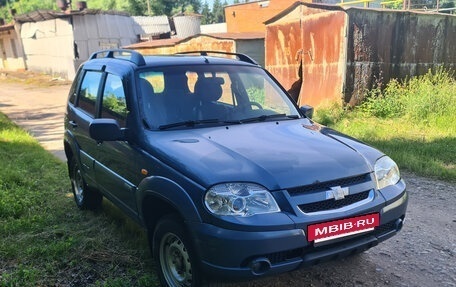 Chevrolet Niva I рестайлинг, 2010 год, 320 000 рублей, 5 фотография
