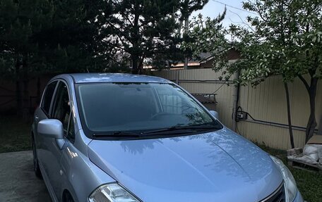 Nissan Tiida, 2011 год, 800 000 рублей, 5 фотография