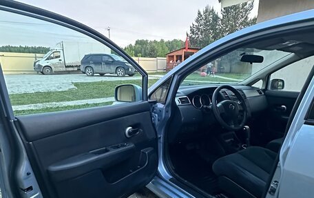Nissan Tiida, 2011 год, 800 000 рублей, 7 фотография