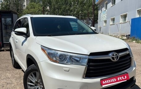 Toyota Highlander III, 2014 год, 2 950 000 рублей, 12 фотография