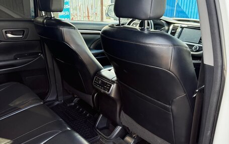 Toyota Highlander III, 2014 год, 2 950 000 рублей, 33 фотография