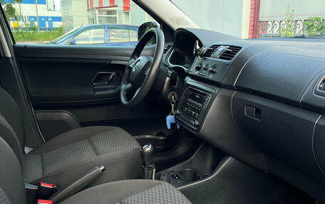 Skoda Fabia II, 2013 год, 650 000 рублей, 17 фотография