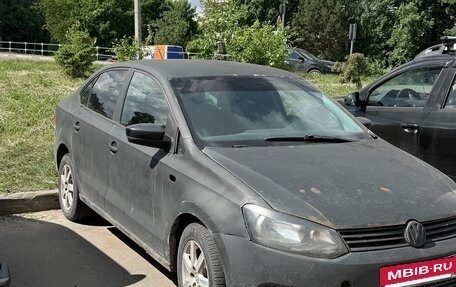 Volkswagen Polo VI (EU Market), 2012 год, 290 000 рублей, 2 фотография