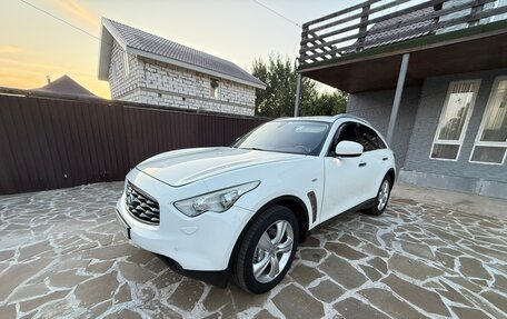 Infiniti FX II, 2010 год, 7 фотография