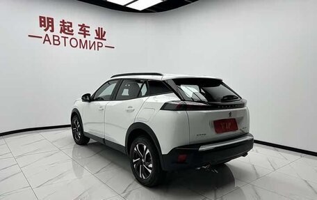 Peugeot 2008 II, 2022 год, 1 425 000 рублей, 6 фотография