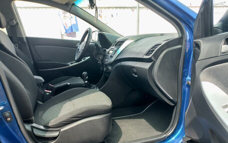 Hyundai Solaris II рестайлинг, 2011 год, 890 000 рублей, 9 фотография