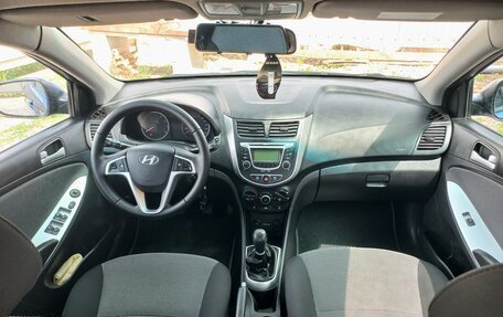 Hyundai Solaris II рестайлинг, 2011 год, 890 000 рублей, 14 фотография