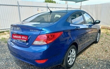 Hyundai Solaris II рестайлинг, 2011 год, 890 000 рублей, 5 фотография
