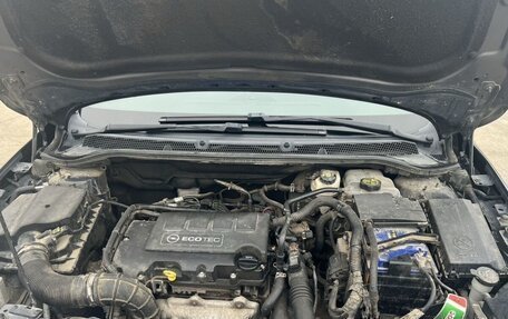 Opel Astra J, 2013 год, 840 000 рублей, 10 фотография