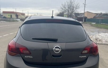 Opel Astra J, 2013 год, 840 000 рублей, 4 фотография