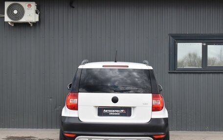 Skoda Yeti I рестайлинг, 2012 год, 689 888 рублей, 8 фотография