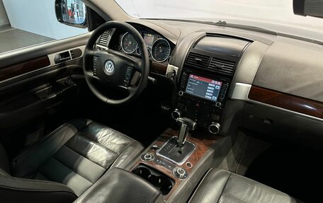 Volkswagen Touareg III, 2006 год, 680 000 рублей, 12 фотография