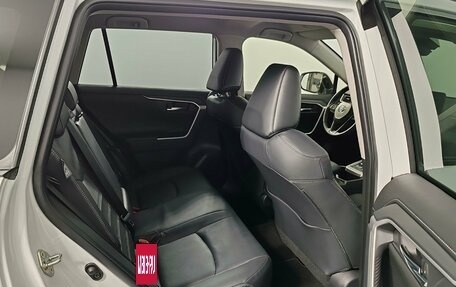 Toyota RAV4, 2025 год, 6 190 000 рублей, 19 фотография