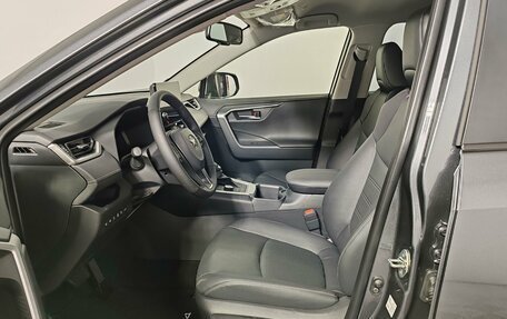 Toyota RAV4, 2025 год, 6 190 000 рублей, 16 фотография