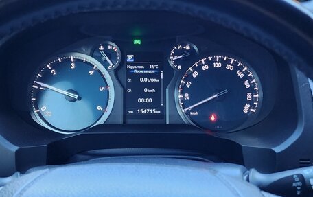 Toyota Land Cruiser Prado 150 рестайлинг 2, 2019 год, 3 148 000 рублей, 3 фотография