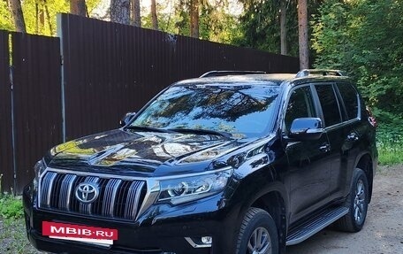 Toyota Land Cruiser Prado 150 рестайлинг 2, 2019 год, 3 148 000 рублей, 4 фотография