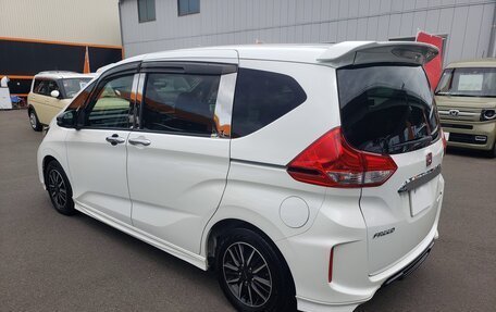 Honda Freed II, 2022 год, 1 405 000 рублей, 7 фотография