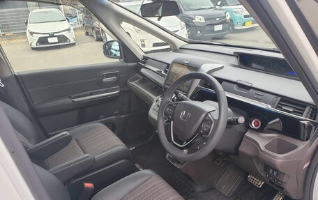 Honda Freed II, 2022 год, 1 405 000 рублей, 19 фотография