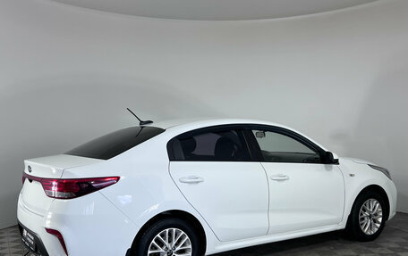 KIA Rio IV, 2018 год, 1 220 000 рублей, 5 фотография