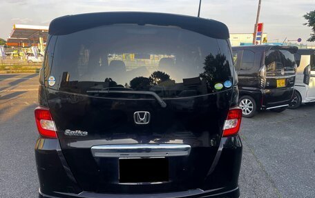 Honda Freed I, 2015 год, 990 000 рублей, 5 фотография