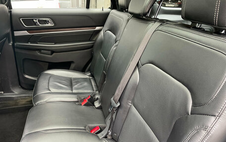 Ford Explorer VI, 2016 год, 2 499 000 рублей, 14 фотография