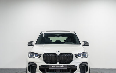 BMW X5, 2019 год, 6 890 000 рублей, 4 фотография